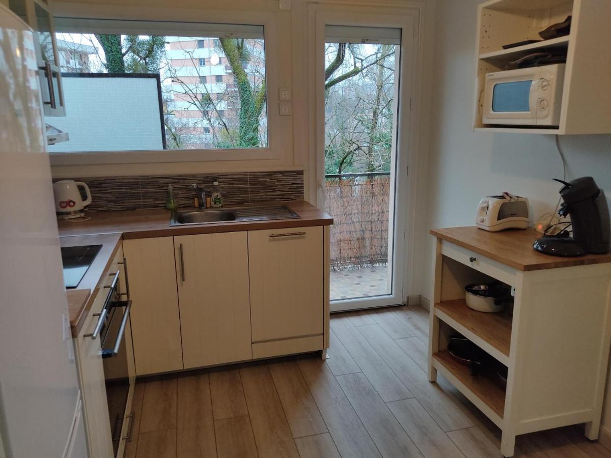 Charmant Appartement Au Bord Du Thiou - Annecy Bagian luar foto